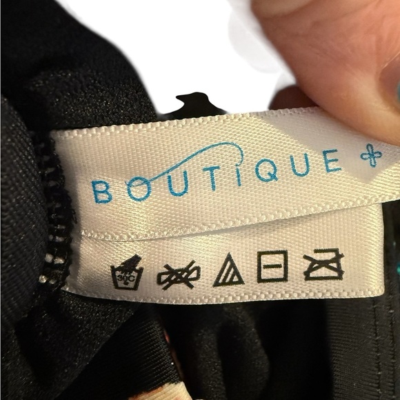 Boutique Black Floral Top One Shoulder Ruffle One Piece Swimsuit Plus 3X NWOT - Picture 11 of 16